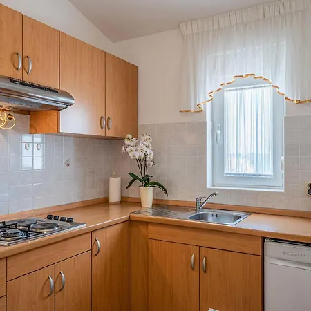 Cozy In With Kitchen * Medulin